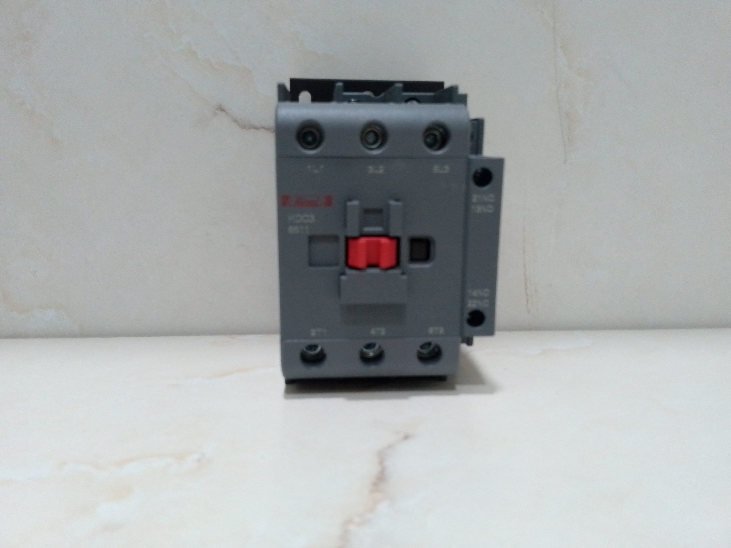 Himel HDC36511 AC Contactor – 3 Pole, 65A - Image 6